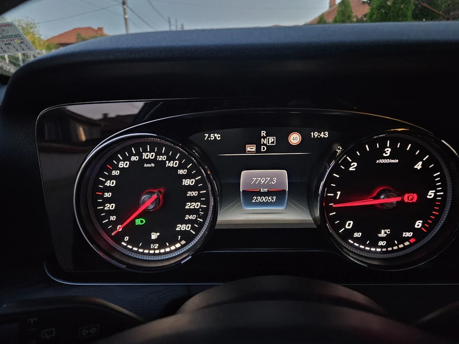 Mercedes-Benz E 220 All Terrain, снимка 15 - Автомобили и джипове - 56532732
