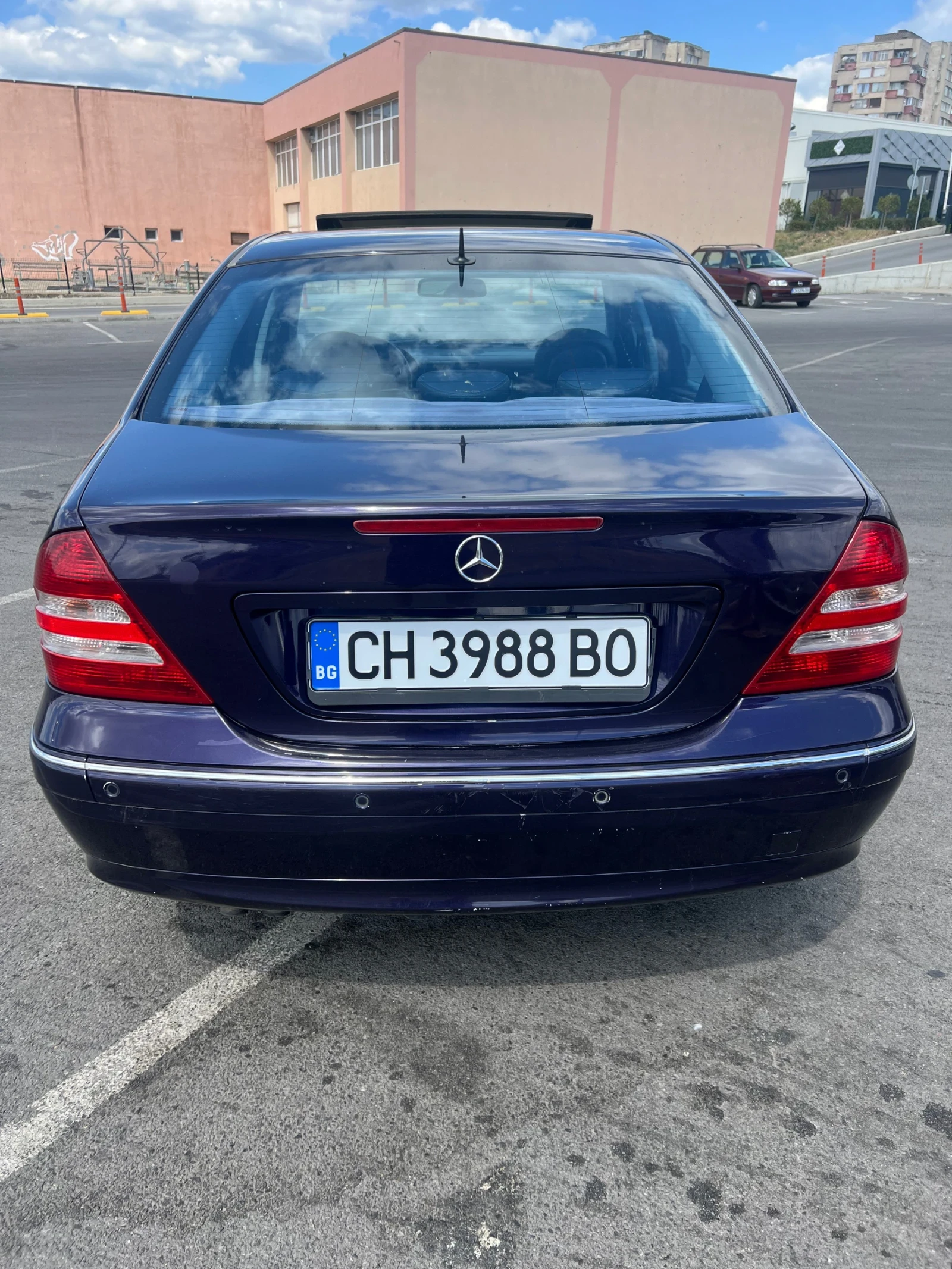 Mercedes-Benz C 320, снимка 5 - Автомобили и джипове - 56723432