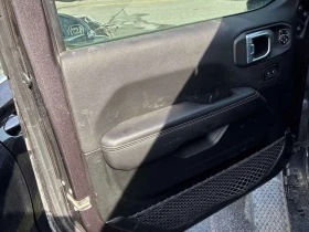 Jeep Wrangler * Unlimited Sahara * ПОДГРЕВ * КЛИП НА МОТОРА , снимка 12