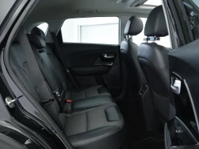Kia Niro 1.6 GDi Hybrid, снимка 13