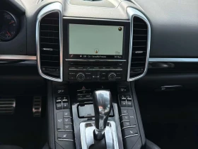 Porsche Cayenne * S * CARFAX * ОПЦИЯ ЗА ФИНАНСИРАНЕ * , снимка 9