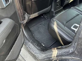 Jeep Wrangler * Unlimited Sahara * ПОДГРЕВ * КЛИП НА МОТОРА  | Auto.bg — изображение 13