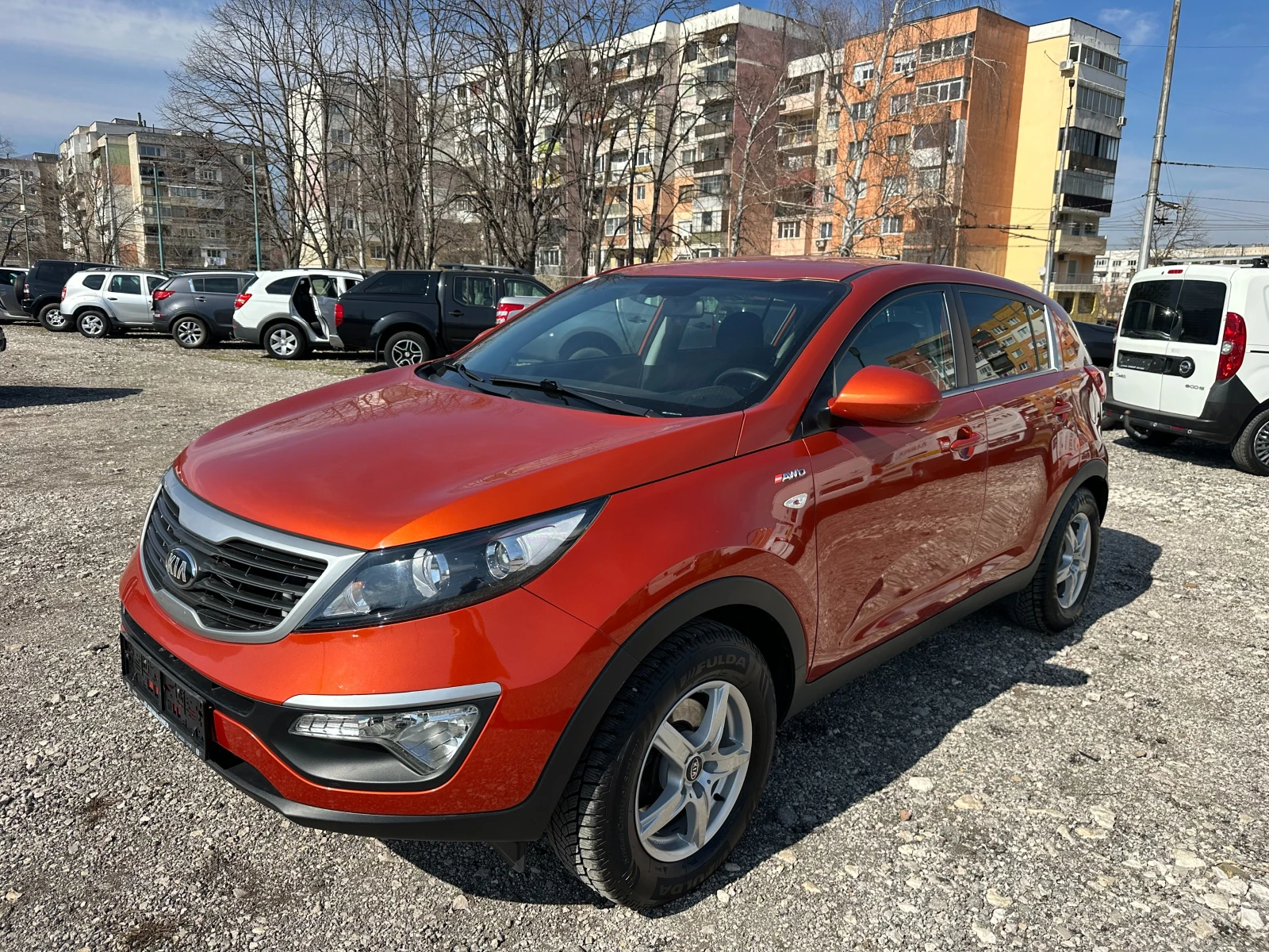 Kia Sportage 2.0CRDI 136kc NAVI 4x4 - изображение 7