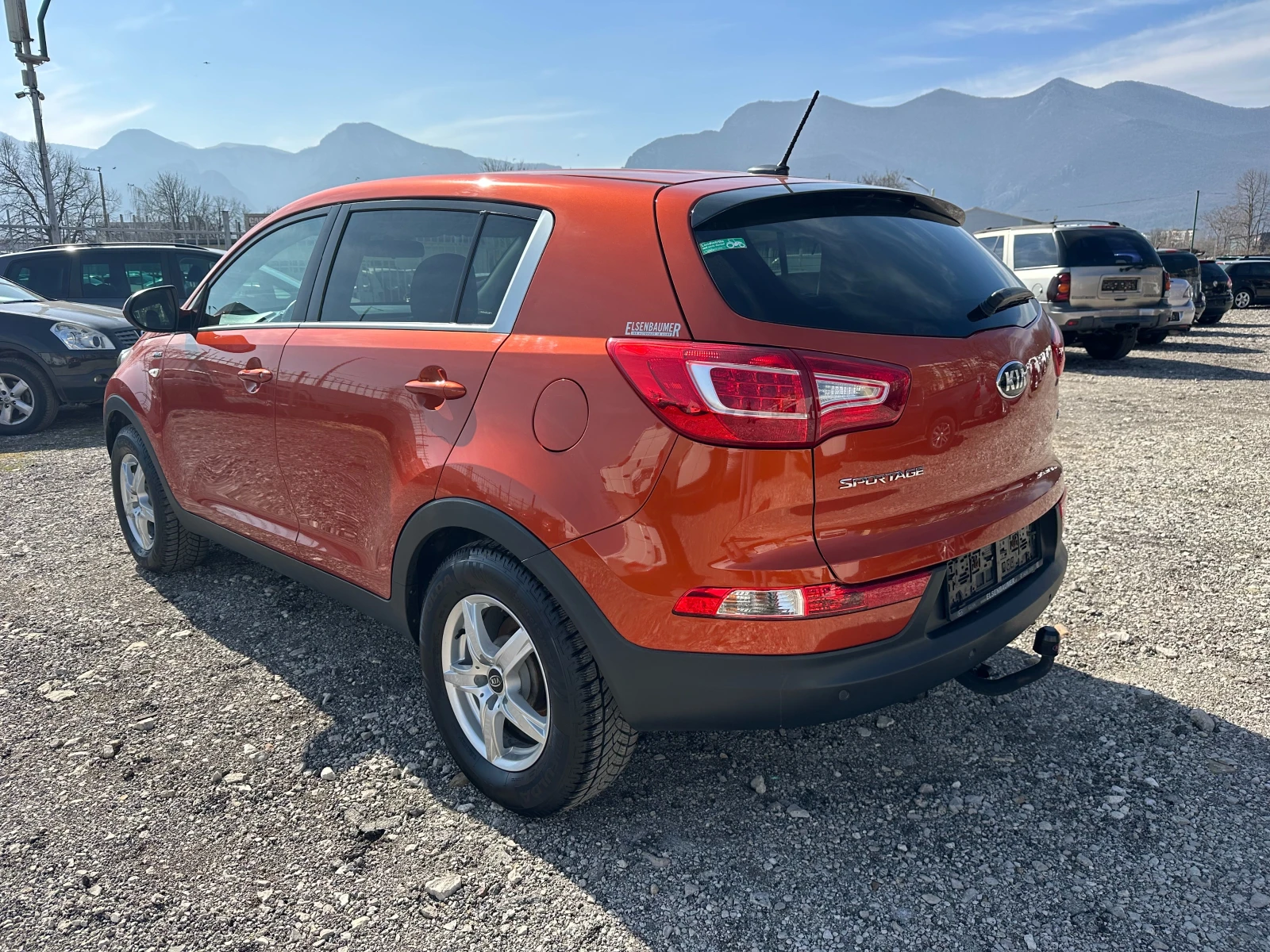 Kia Sportage 2.0CRDI 136kc NAVI 4x4 - изображение 5