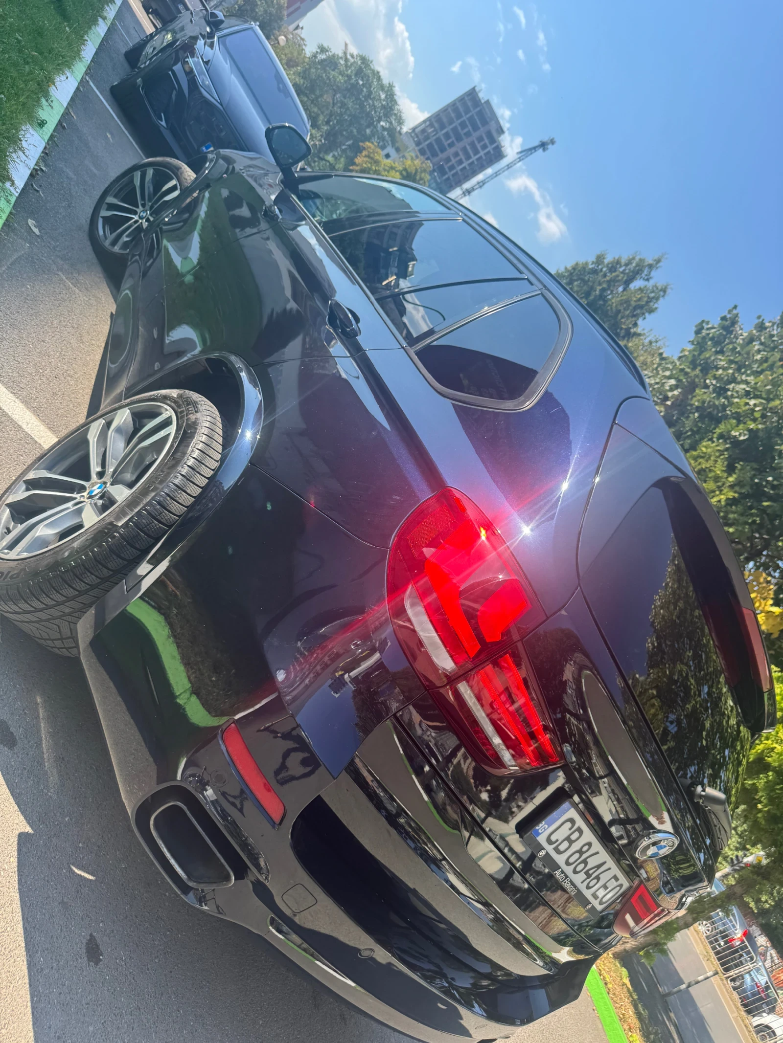 BMW X5 M50D - изображение 10