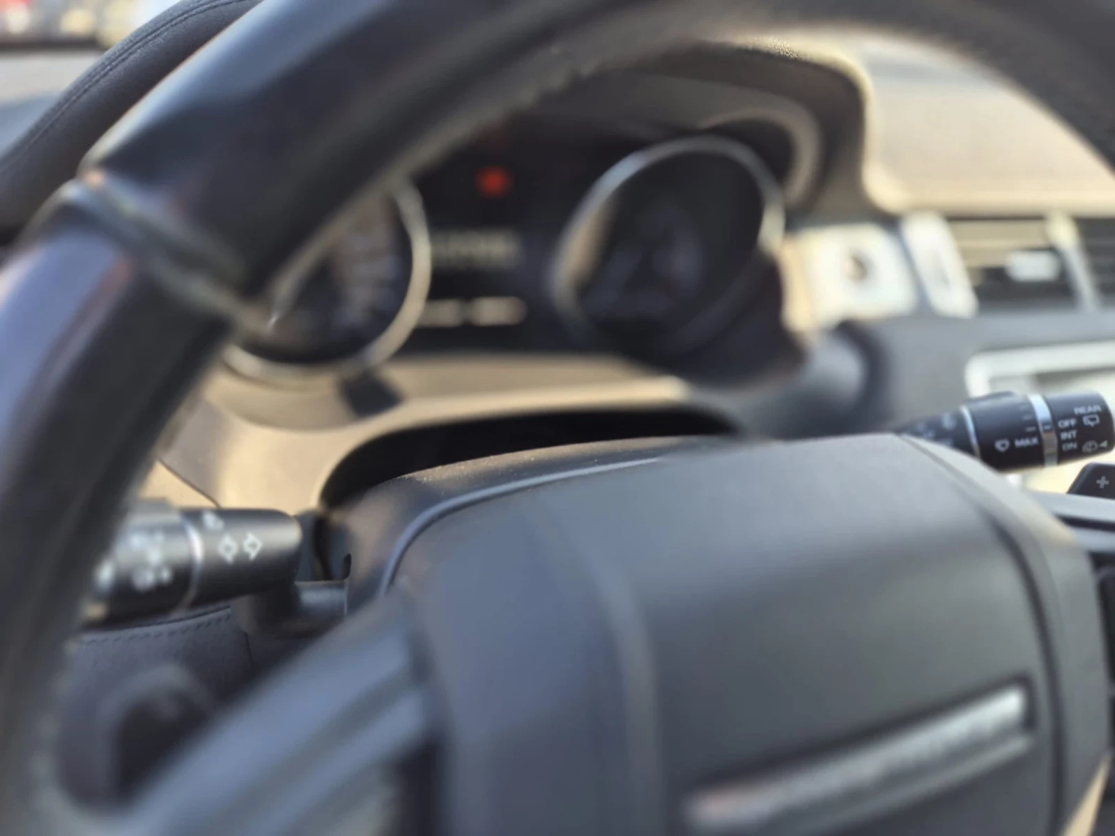 Land Rover Range Rover Evoque 2.2TD4  4x4 | Mobile.bg — изображение 13