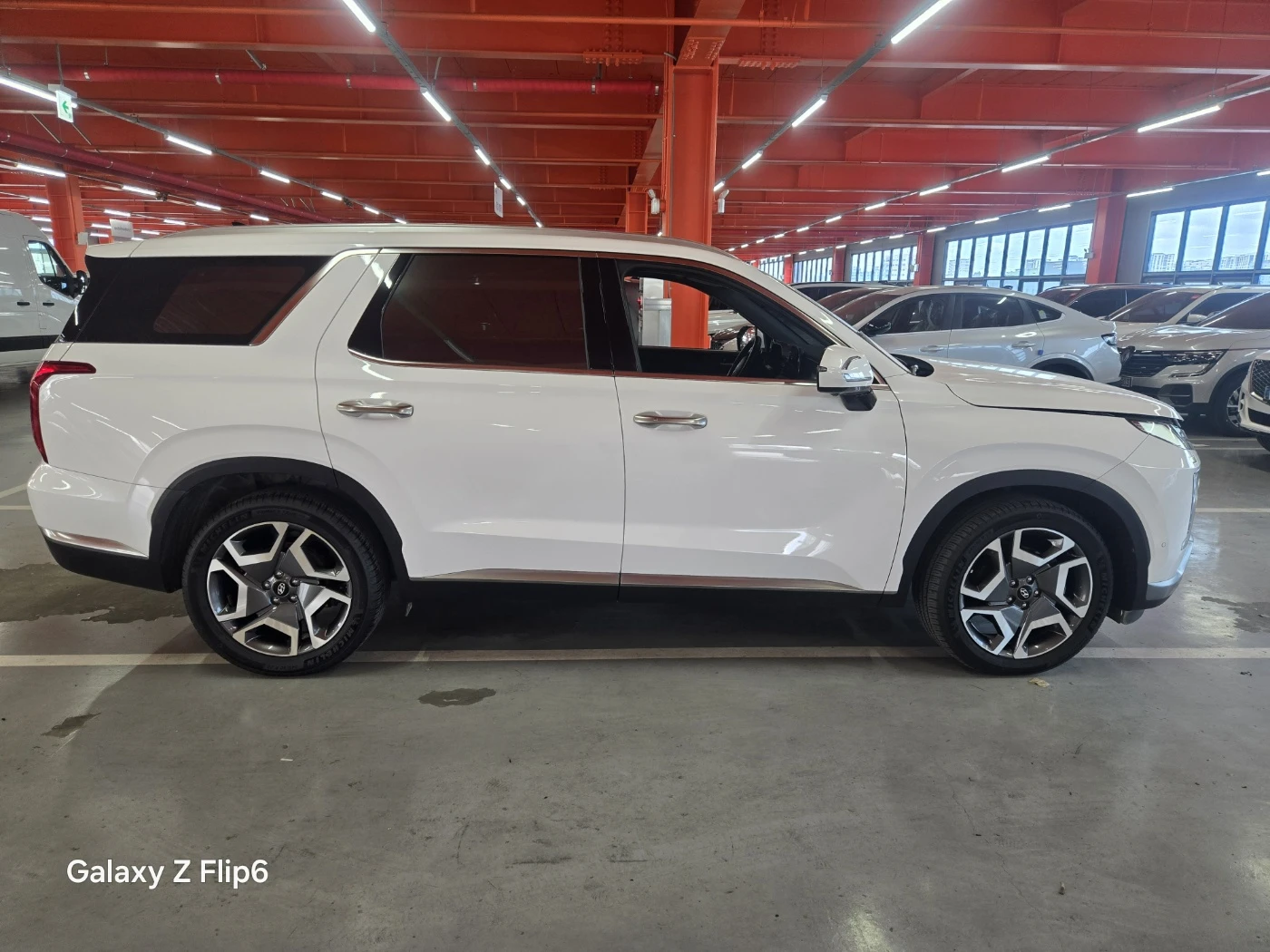 Hyundai Palisade Осигурена пълна подръжка с гаранция до 2г., снимка 6 - Автомобили и джипове - 53824292