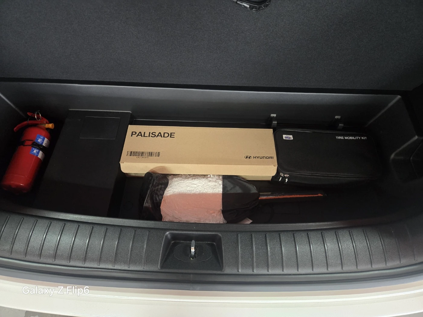 Hyundai Palisade Осигурена пълна подръжка с гаранция до 2г., снимка 14 - Автомобили и джипове - 53824292