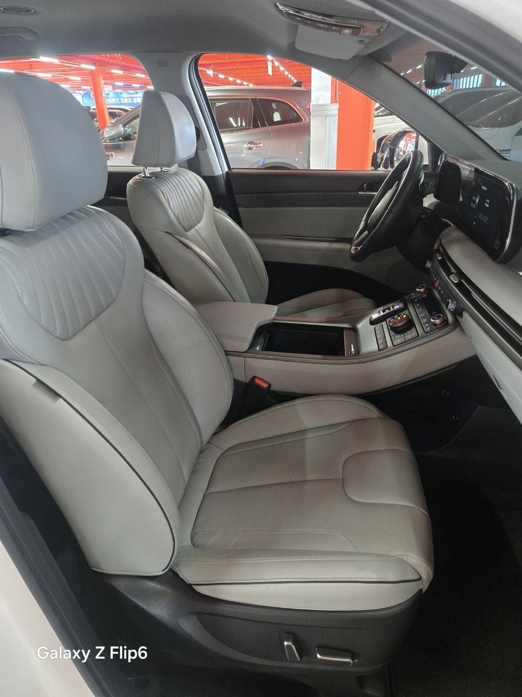 Hyundai Palisade Осигурена пълна подръжка с гаранция до 2г., снимка 12 - Автомобили и джипове - 53824292