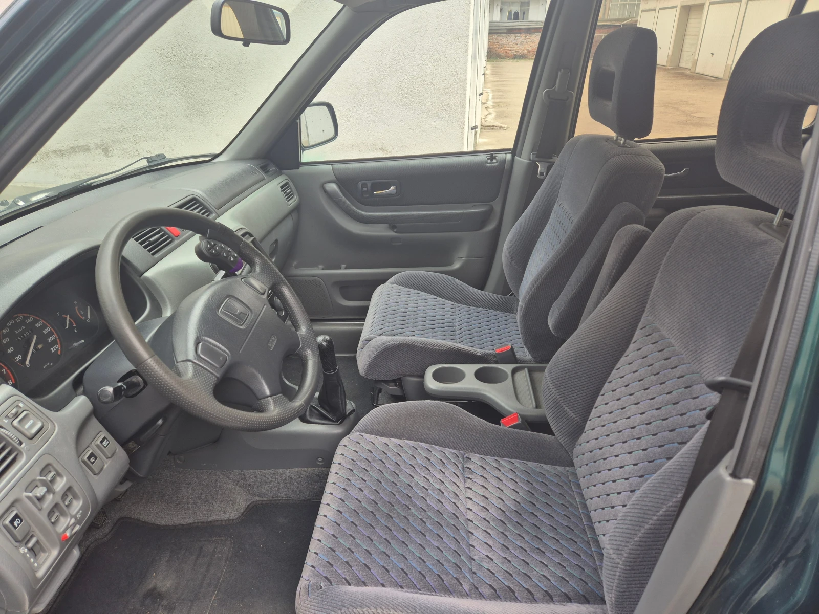 Honda Cr-v 2.0, снимка 7 - Автомобили и джипове - 54011920