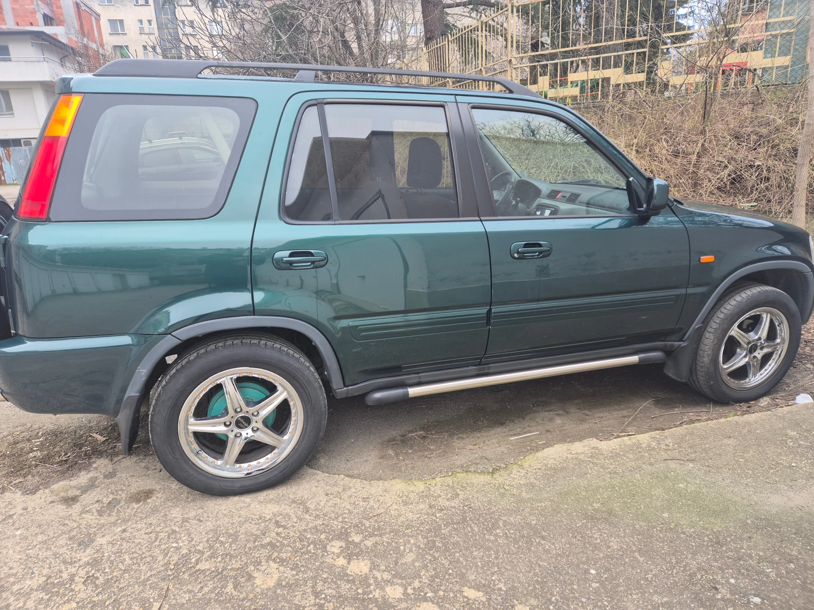 Honda Cr-v 2.0, снимка 4 - Автомобили и джипове - 54011920