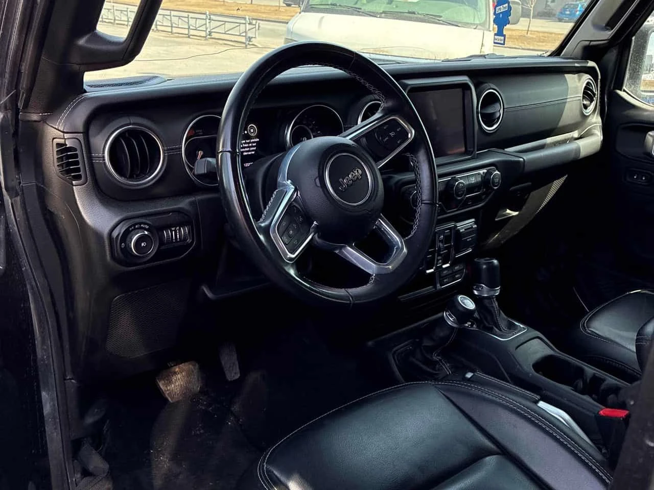 Jeep Wrangler * Unlimited Sahara * ПОДГРЕВ * КЛИП НА МОТОРА , снимка 5 - Автомобили и джипове - 54034425