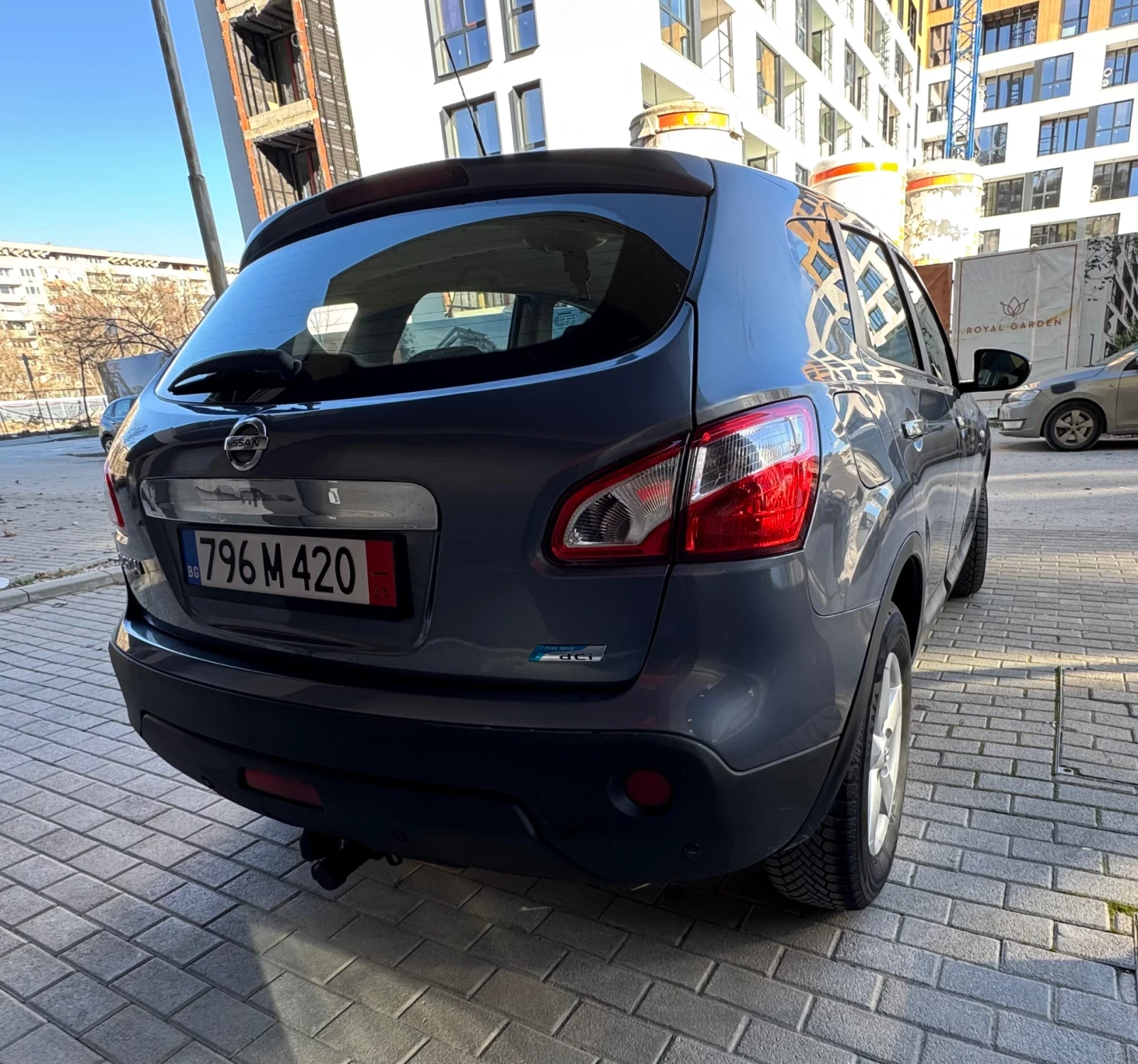 Nissan Qashqai 1.5dci, снимка 5 - Автомобили и джипове - 54130343