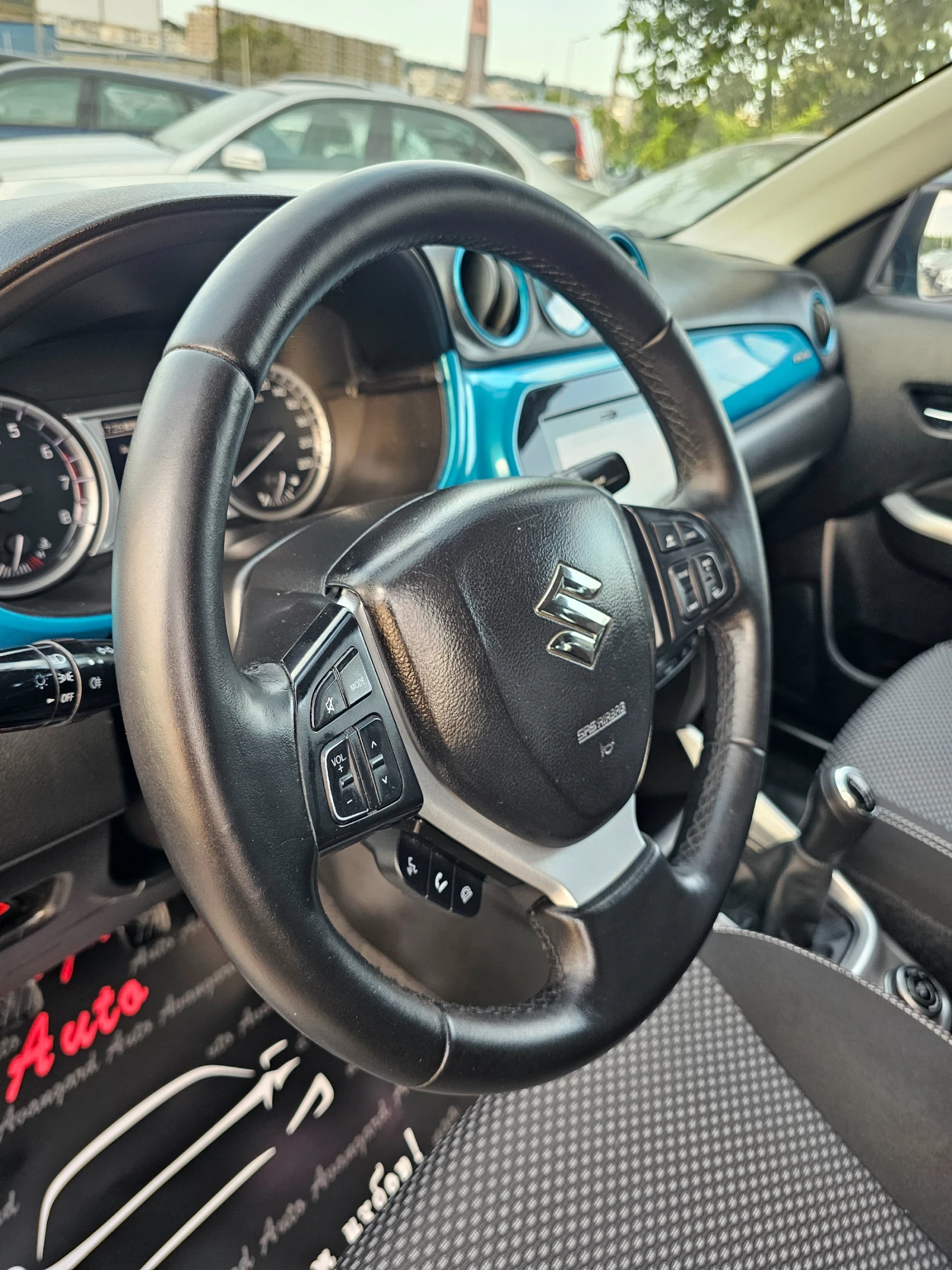 Suzuki Vitara 1.6i, 120к.с., 4х4 , снимка 12 - Автомобили и джипове - 55792947