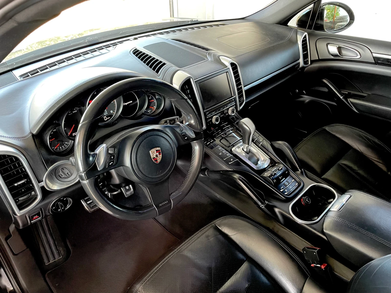 Porsche Cayenne 3.0 V6 Diesel, снимка 5 - Автомобили и джипове - 56307630