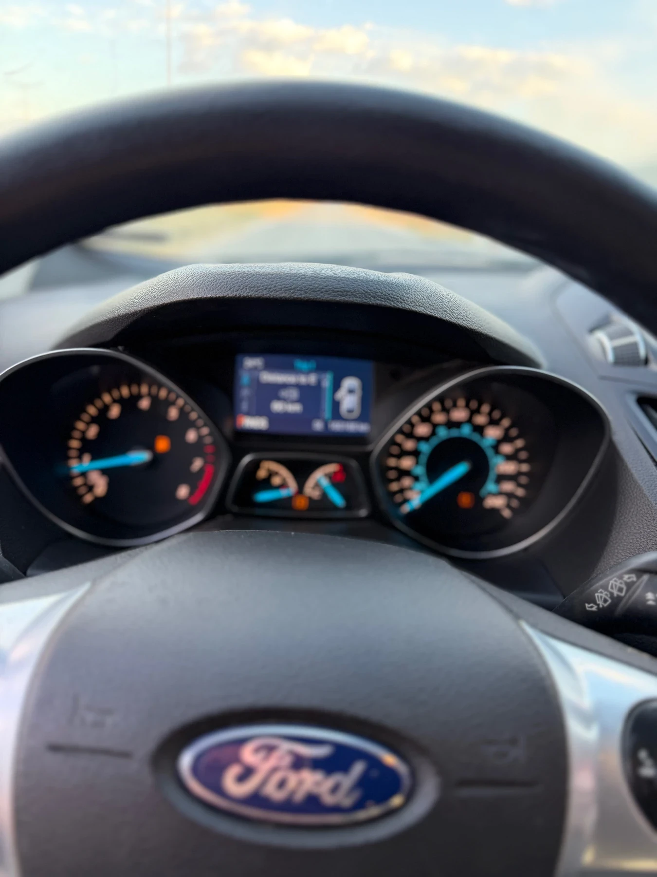 Ford Kuga, снимка 8 - Автомобили и джипове - 56329191