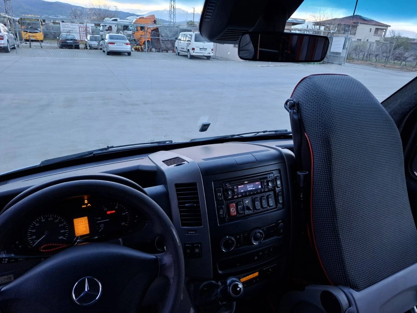 Mercedes-Benz Sprinter 519, снимка 10 - Бусове и автобуси - 54010056