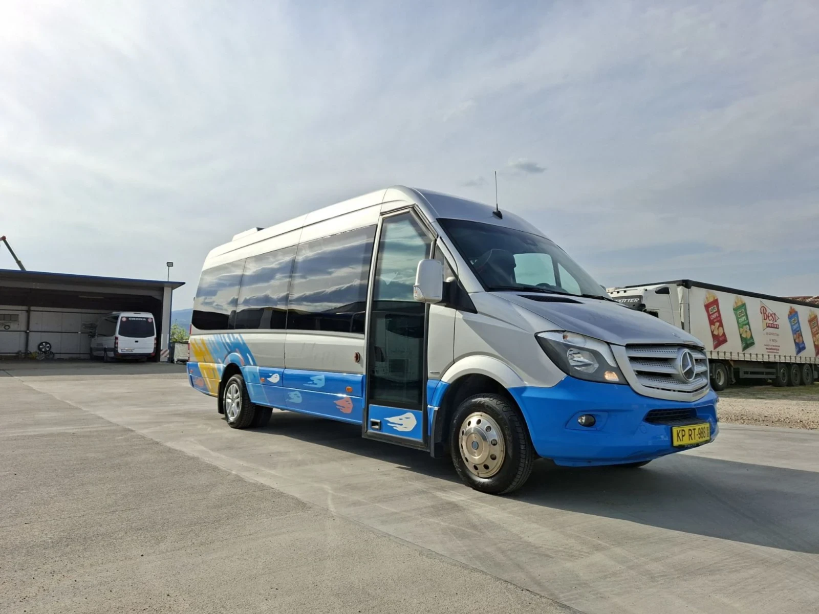 Mercedes-Benz Sprinter 519, снимка 2 - Бусове и автобуси - 54010056