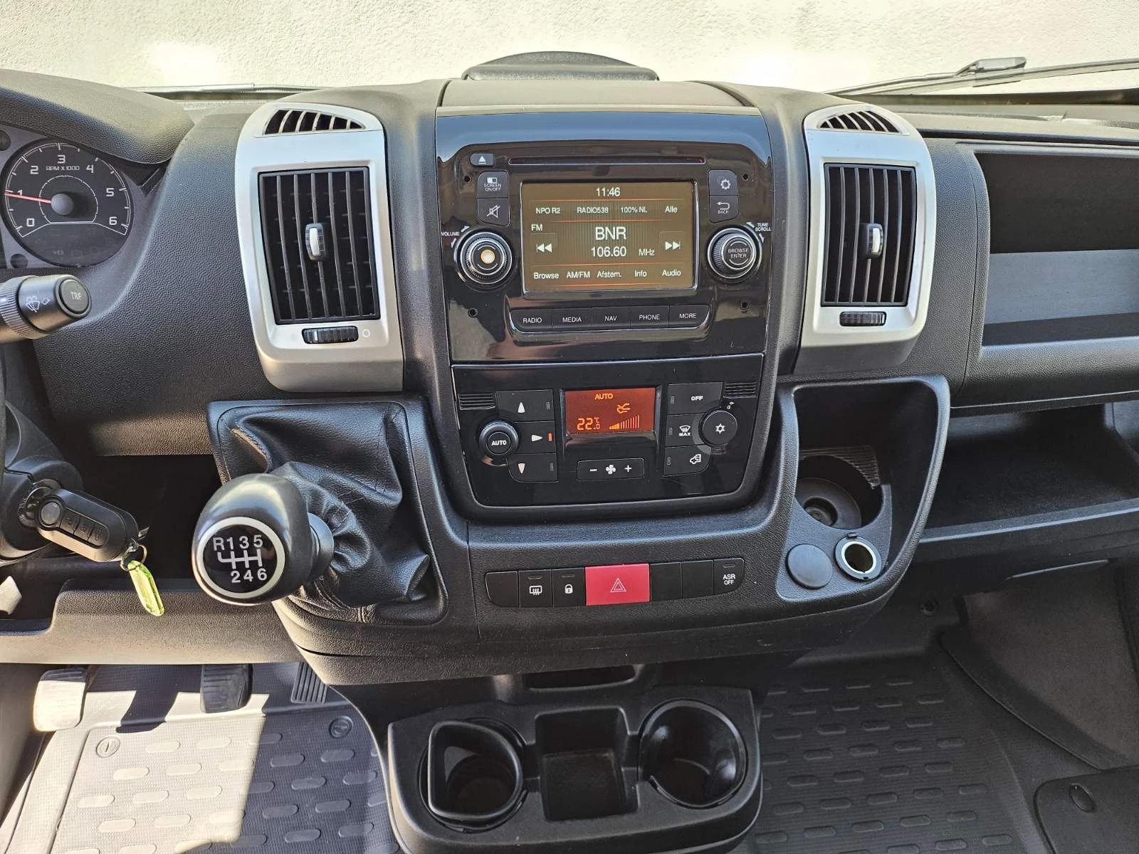 Fiat Ducato 2.3 MULTIJET, снимка 15 - Бусове и автобуси - 54341626