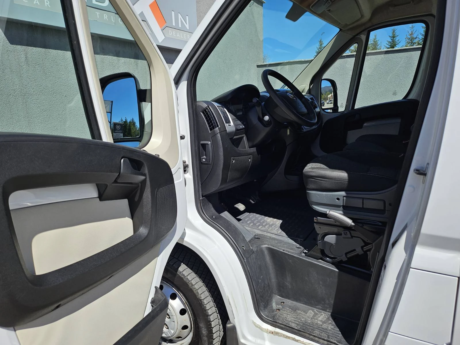 Fiat Ducato 2.3 MULTIJET, снимка 9 - Бусове и автобуси - 54341626