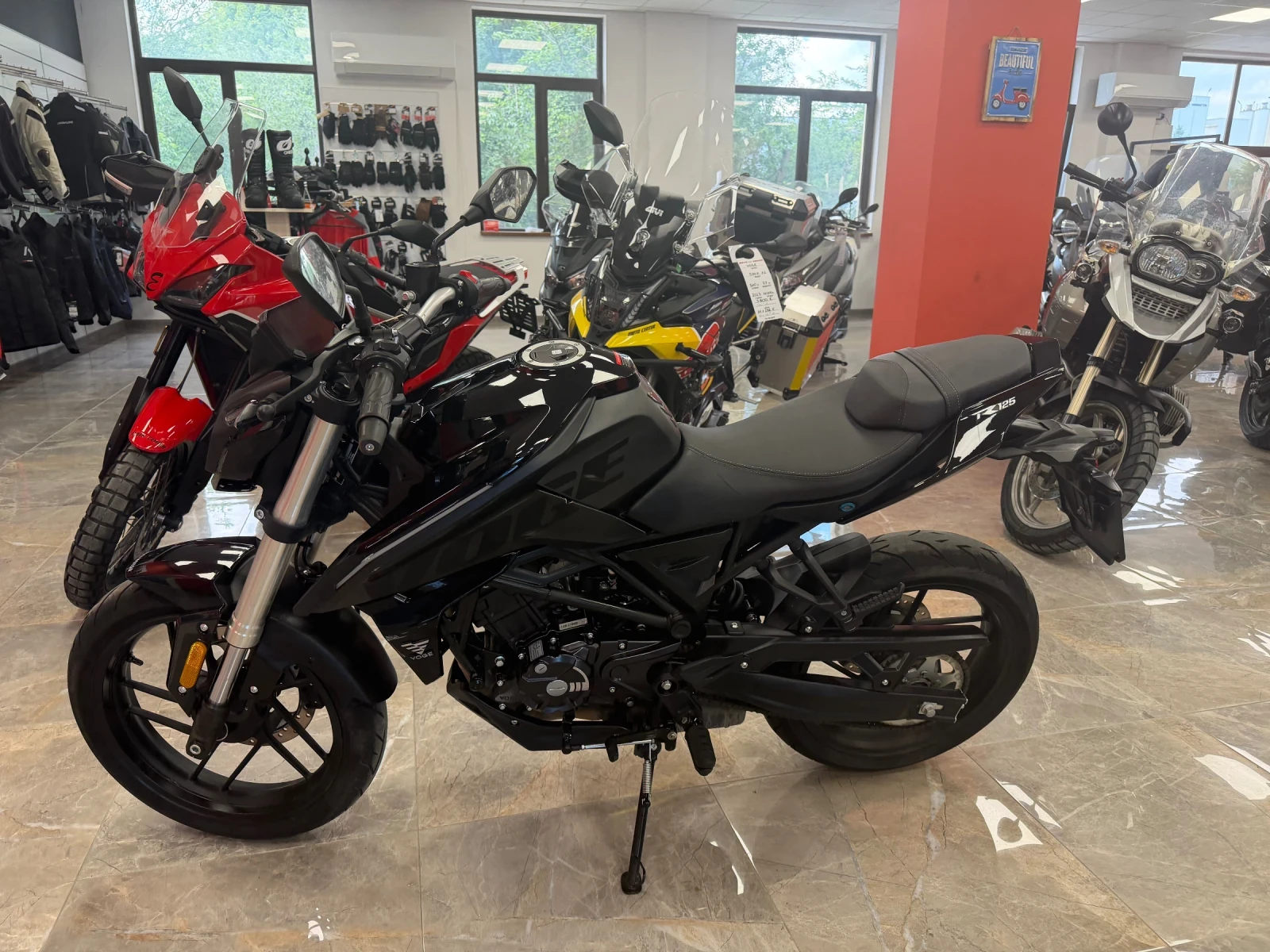 Voge 500DS 125R ABS, снимка 7 - Мотоциклети и мототехника - 54837367