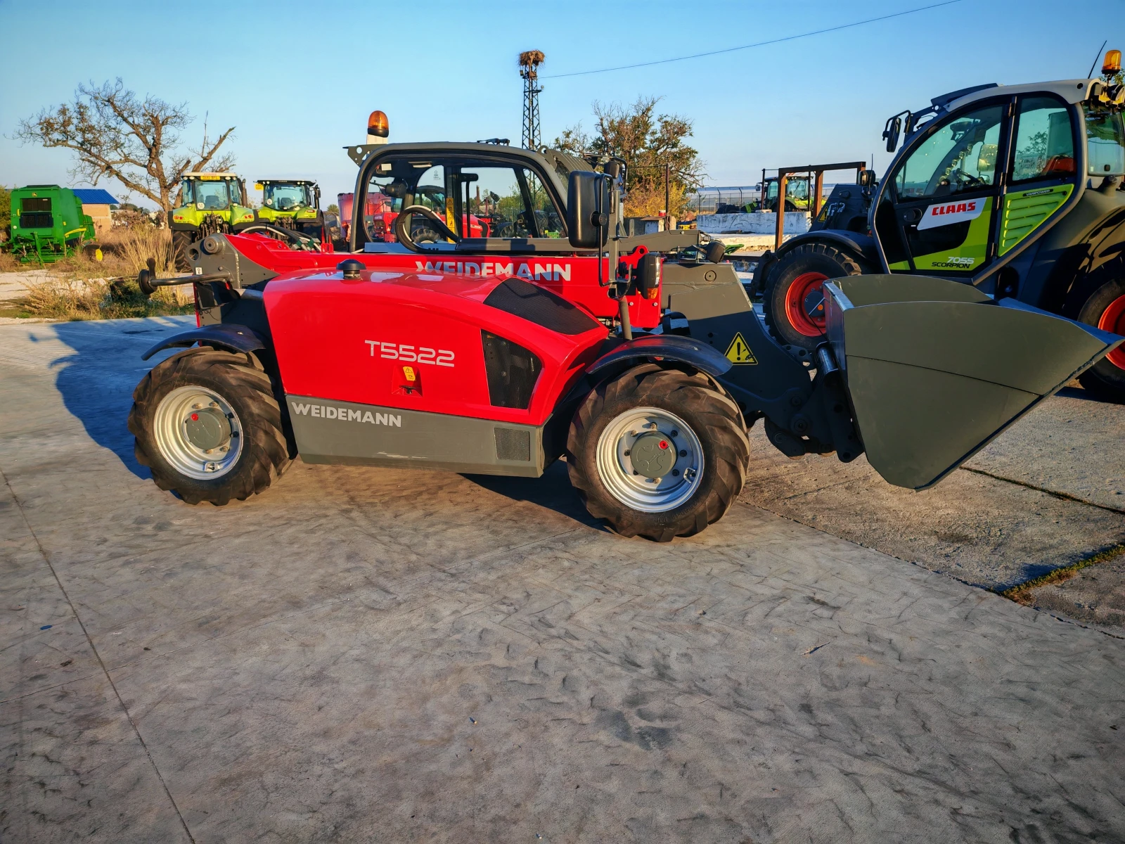   Manitou Weidemann T5522     20 % | Mobile.bg   1