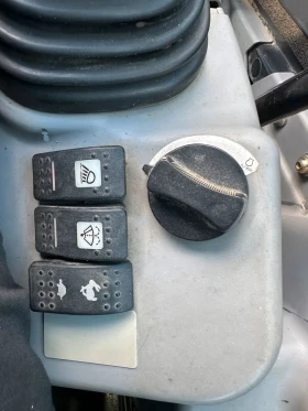 Багер Hitachi ZX33U , КЛИМАТИК, снимка 9