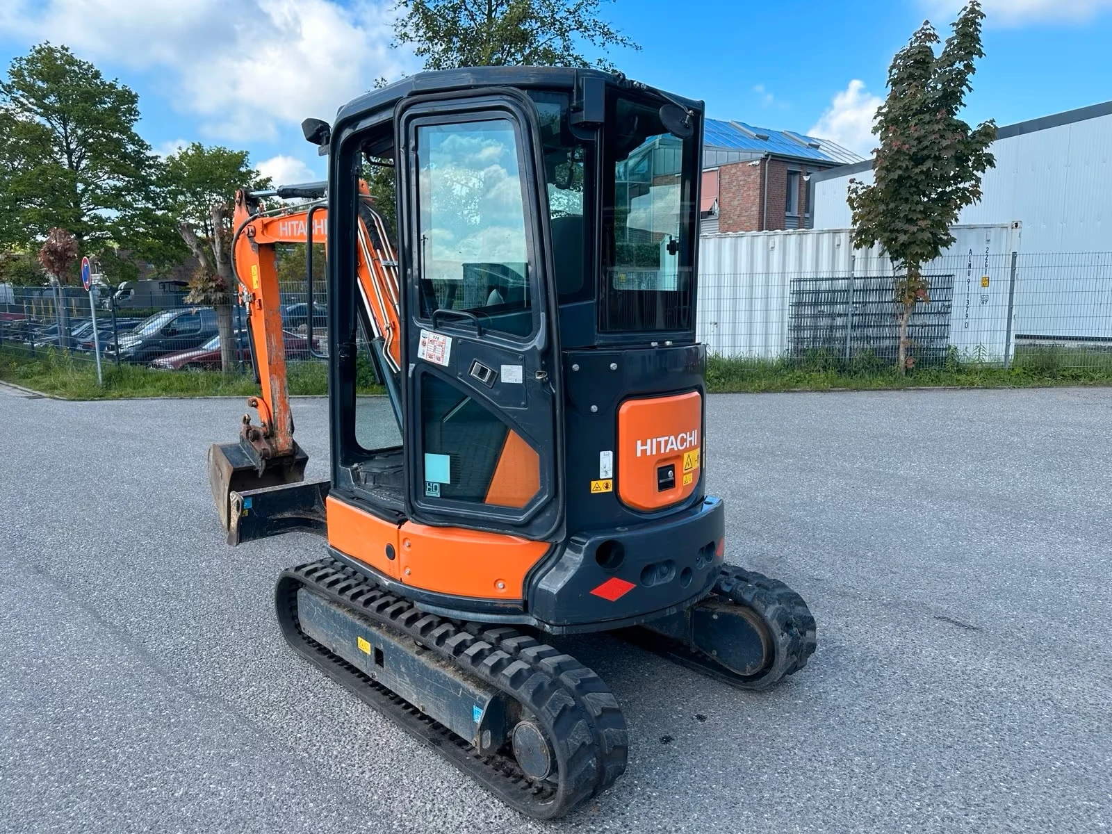 Багер Hitachi ZX33U , КЛИМАТИК, снимка 4 - Индустриална техника - 54301696