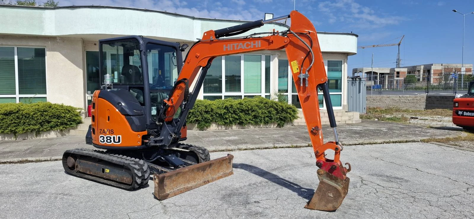 Багер Hitachi ZX38U , КЛИМАТИК, снимка 5 - Индустриална техника - 54301696