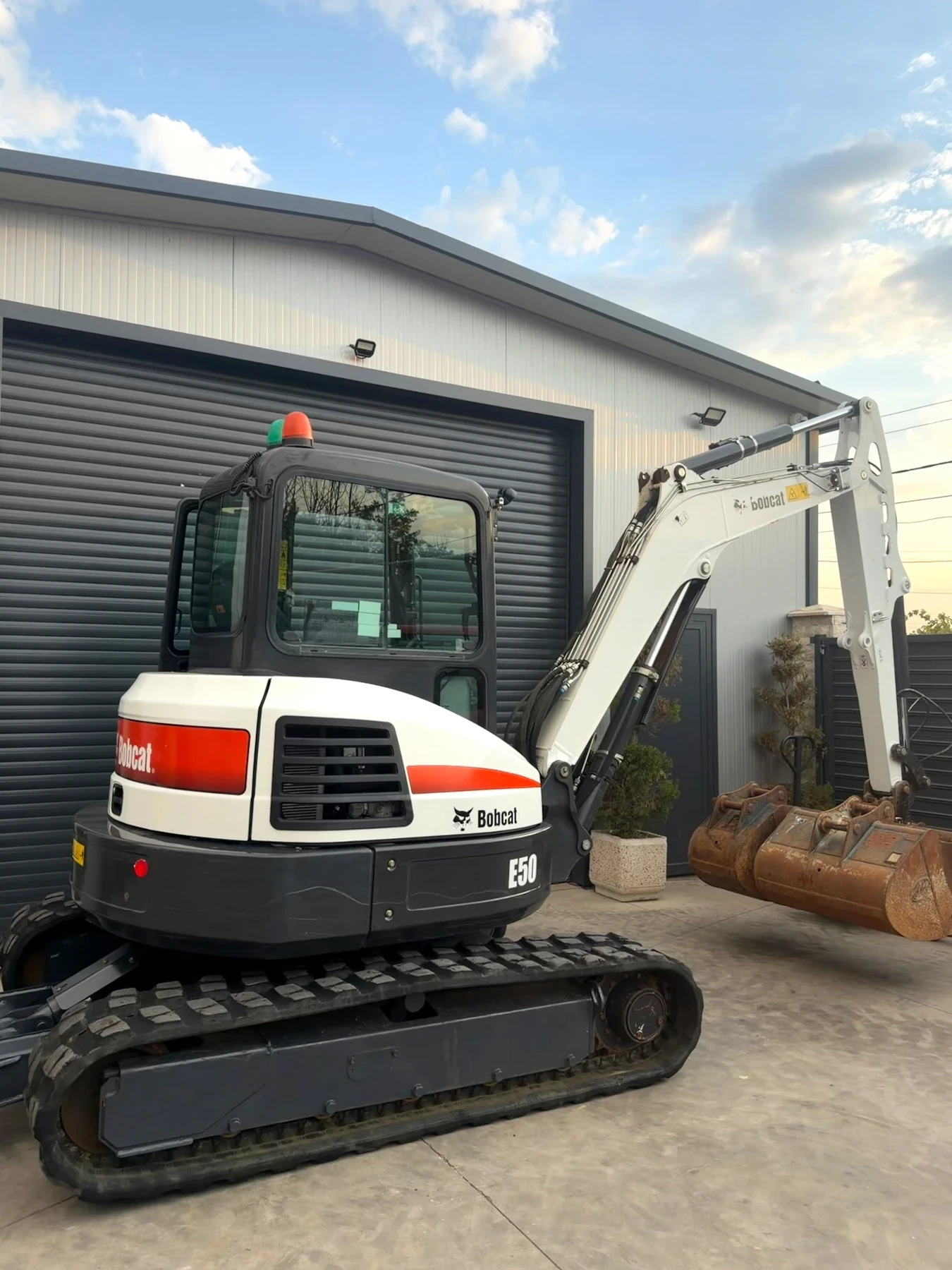 ����� Bobcat �50 1500��. ��������� | Mobile.bg � ����������� 3