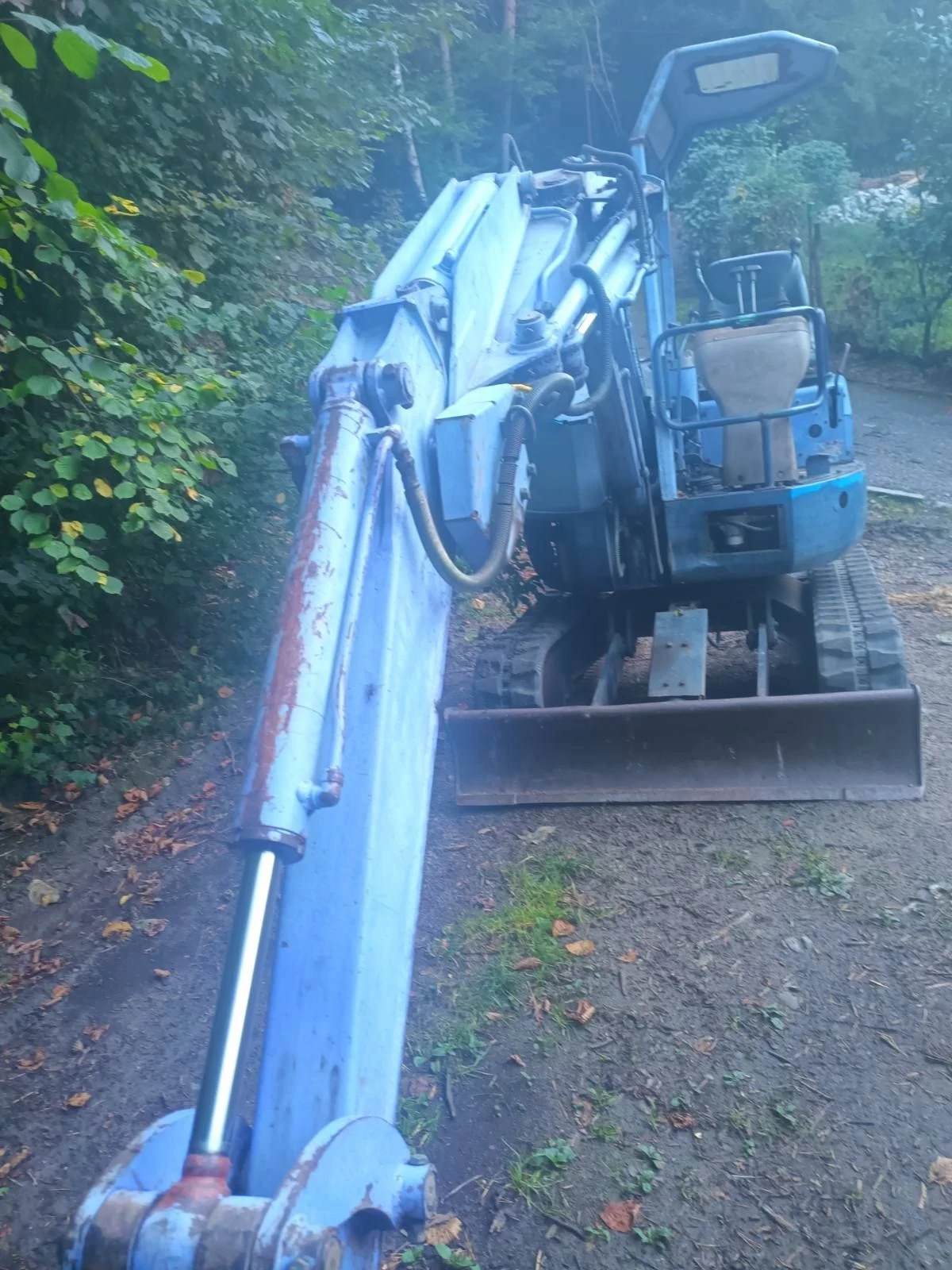 Багер Hitachi EX20UR-2C, снимка 5 - Индустриална техника - 55829104