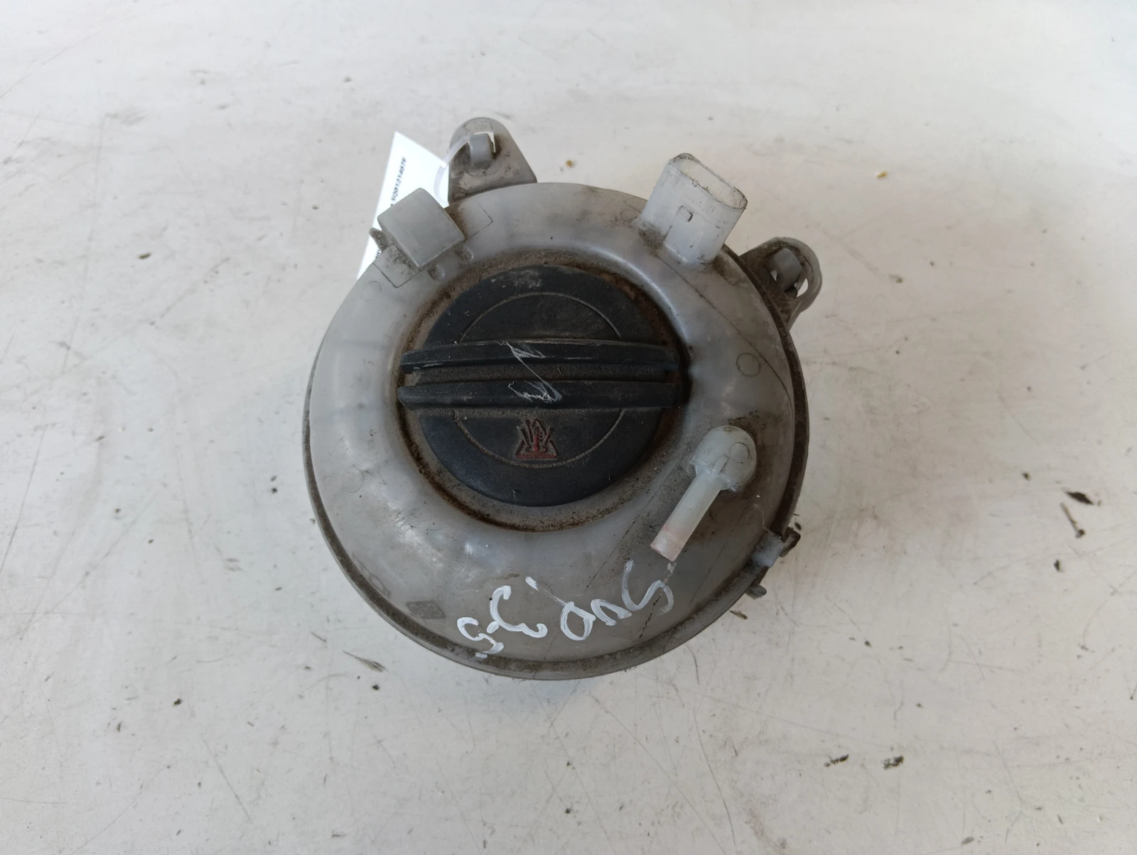 казанче антифриз 5Q0121407F 1.4TSI Skoda Superb