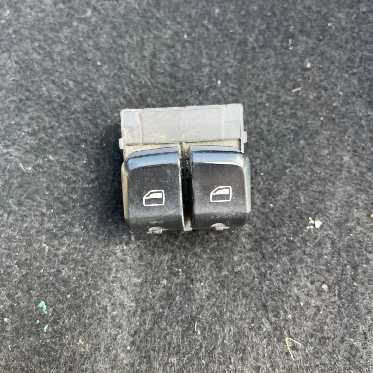 Панел с бутони за управление на прозорци за A4A5Q5 8K0959851C-2669