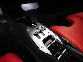 Ferrari SF 90 Spider = Carbon Ceramic Brakes = Гаранция, снимка 10