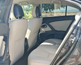 Toyota Avensis 2.2 150 К.С. ДИЗЕЛ! АВТОМАТ! КОЖА! УНИКАТ! , снимка 14