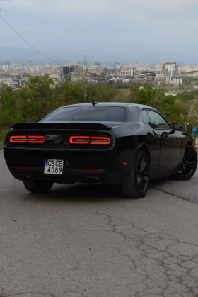 Обява за продажба на Dodge Challenger ~46 000 лв. - изображение 1