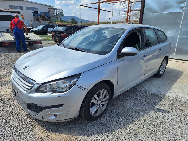 Peugeot 308 1.6HDI 100кс, снимка 2 - Автомобили и джипове - 45171772