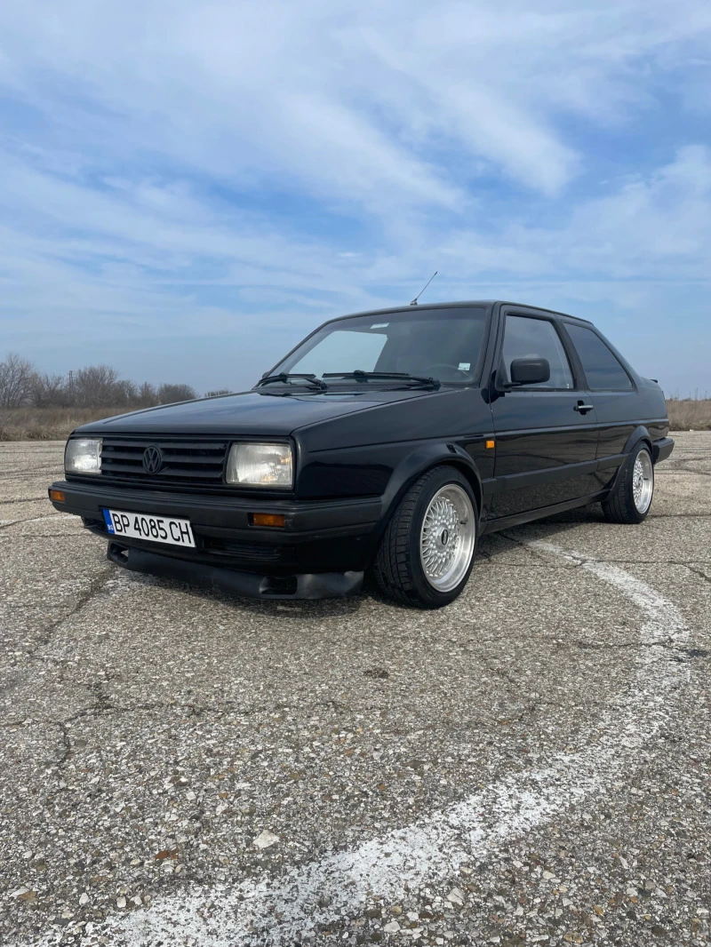 VW Jetta 1.8 Mono COUPE, снимка 1 - Автомобили и джипове - 44985588