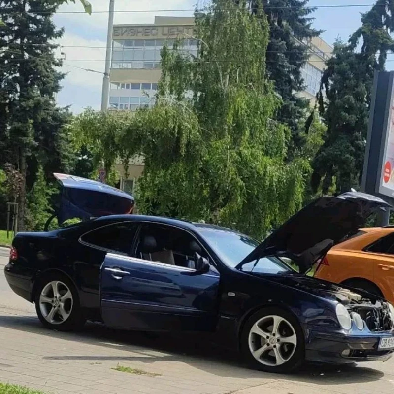 Mercedes-Benz CLK 430, снимка 1 - Автомобили и джипове - 47405203