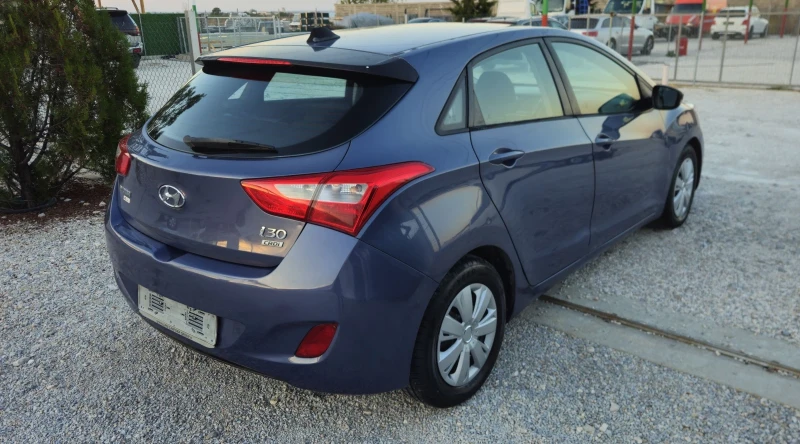 Hyundai I30 1.6 дизел.Отличен., снимка 5 - Автомобили и джипове - 47611123