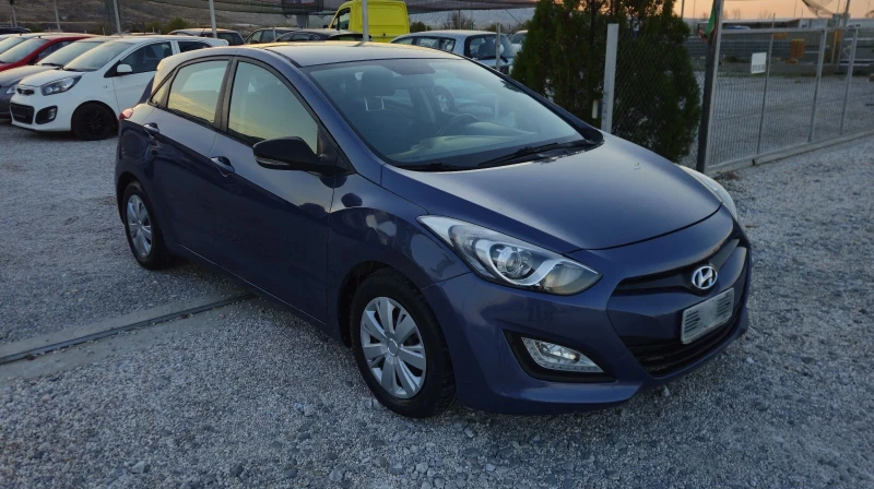 Hyundai I30 1.6 дизел.Отличен., снимка 3 - Автомобили и джипове - 47611123