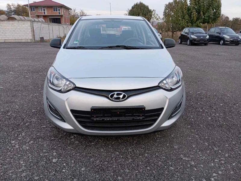 Hyundai I20, снимка 1 - Автомобили и джипове - 47792742