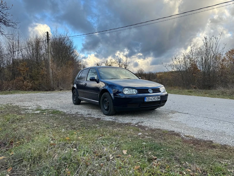 VW Golf Golf 4 1.9 90ps, снимка 1 - Автомобили и джипове - 48107990