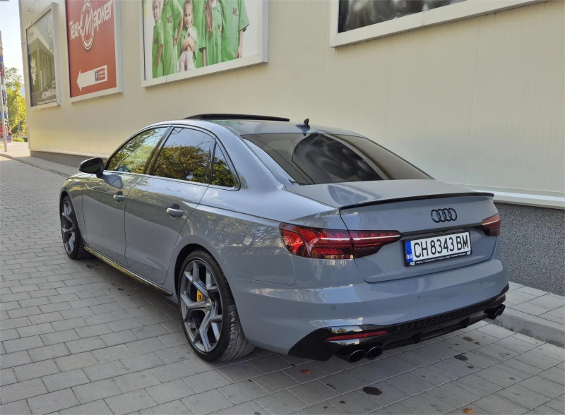 Audi A4 45TFSI MildHybrid* S-line* Distronic* KeyLess* Kam, снимка 3 - Автомобили и джипове - 50847537