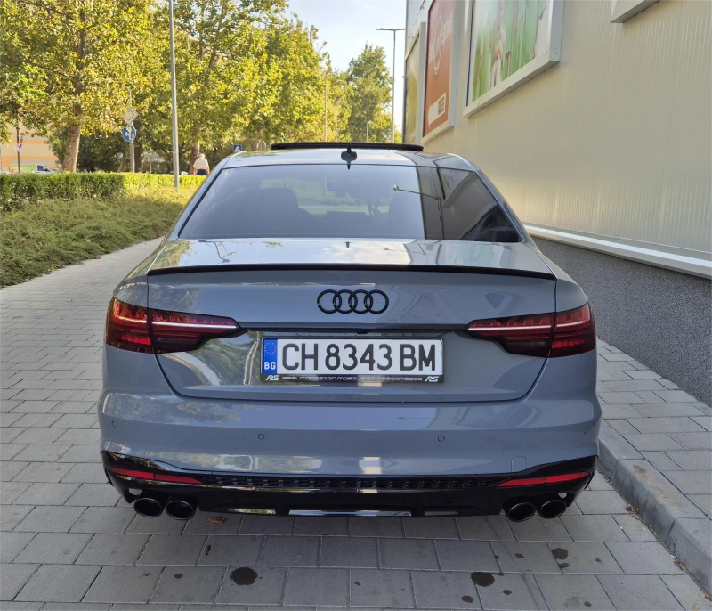 Audi A4 45TFSI MildHybrid* S-line* Distronic* KeyLess* Kam, снимка 4 - Автомобили и джипове - 50847537