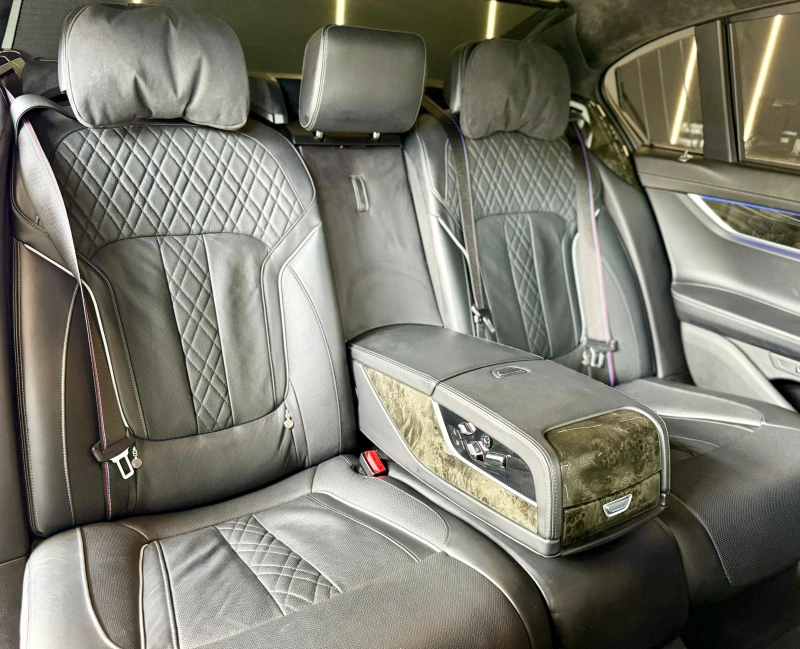 BMW 740 Xdrive* Laser* HeadUp* MPerformance* Лизинг* HK, снимка 15 - Автомобили и джипове - 51670244