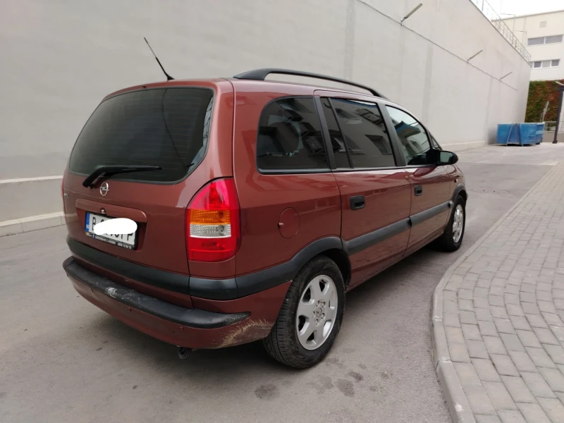 Opel Zafira, снимка 5 - Автомобили и джипове - 52743646