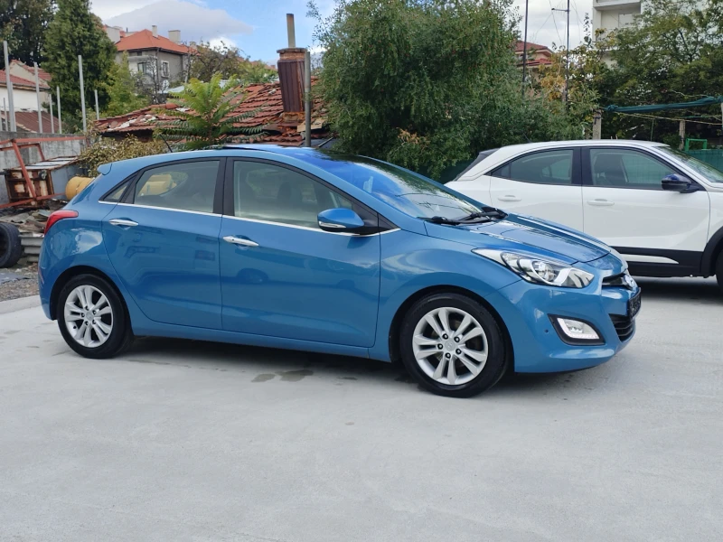 Hyundai I30 1.6CRDI, снимка 7 - Автомобили и джипове - 52645996