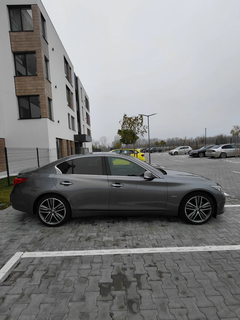 Infiniti Q50 2.2, снимка 4 - Автомобили и джипове - 52598560