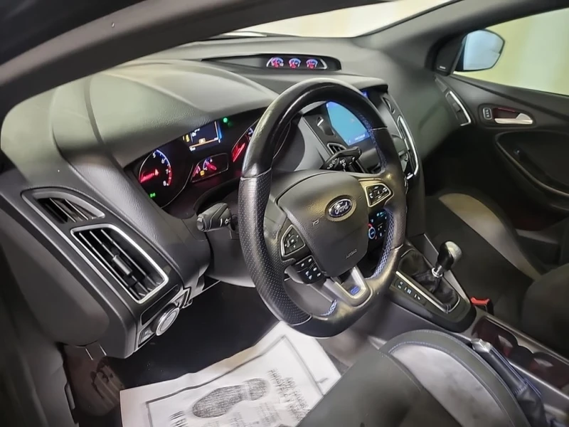 Ford Focus * RS * CARFAX * БЕЗ ПЪРВОНАЧАЛНА ВНОСКА, снимка 11 - Автомобили и джипове - 52893136